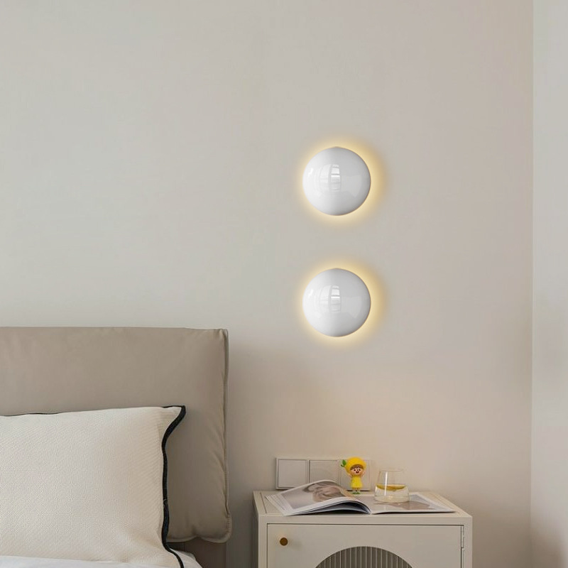 Minimalist Bauhaus Small Iron  - Light Switch recension och pris