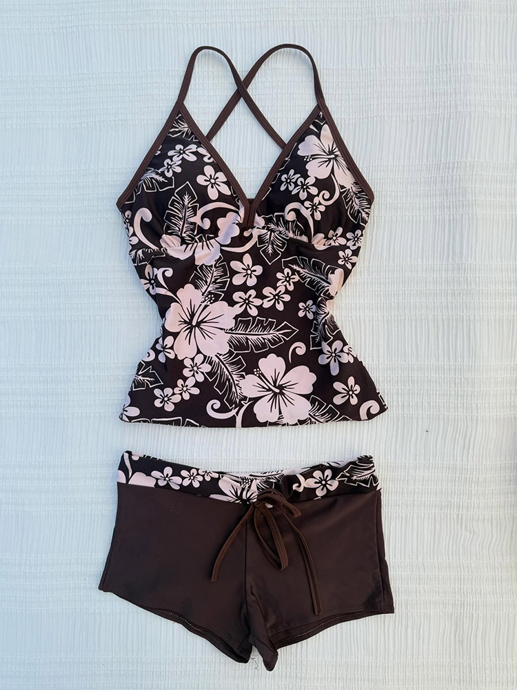 Summer Women Hawaiian Tropical - Wallpaper recension och pris